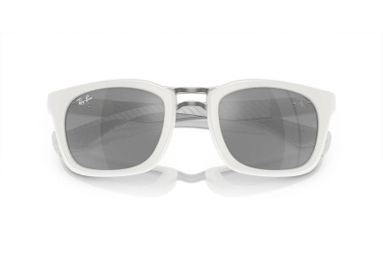 Zonnebril Ray-Ban RB8362M F6956G Vierkant Wit